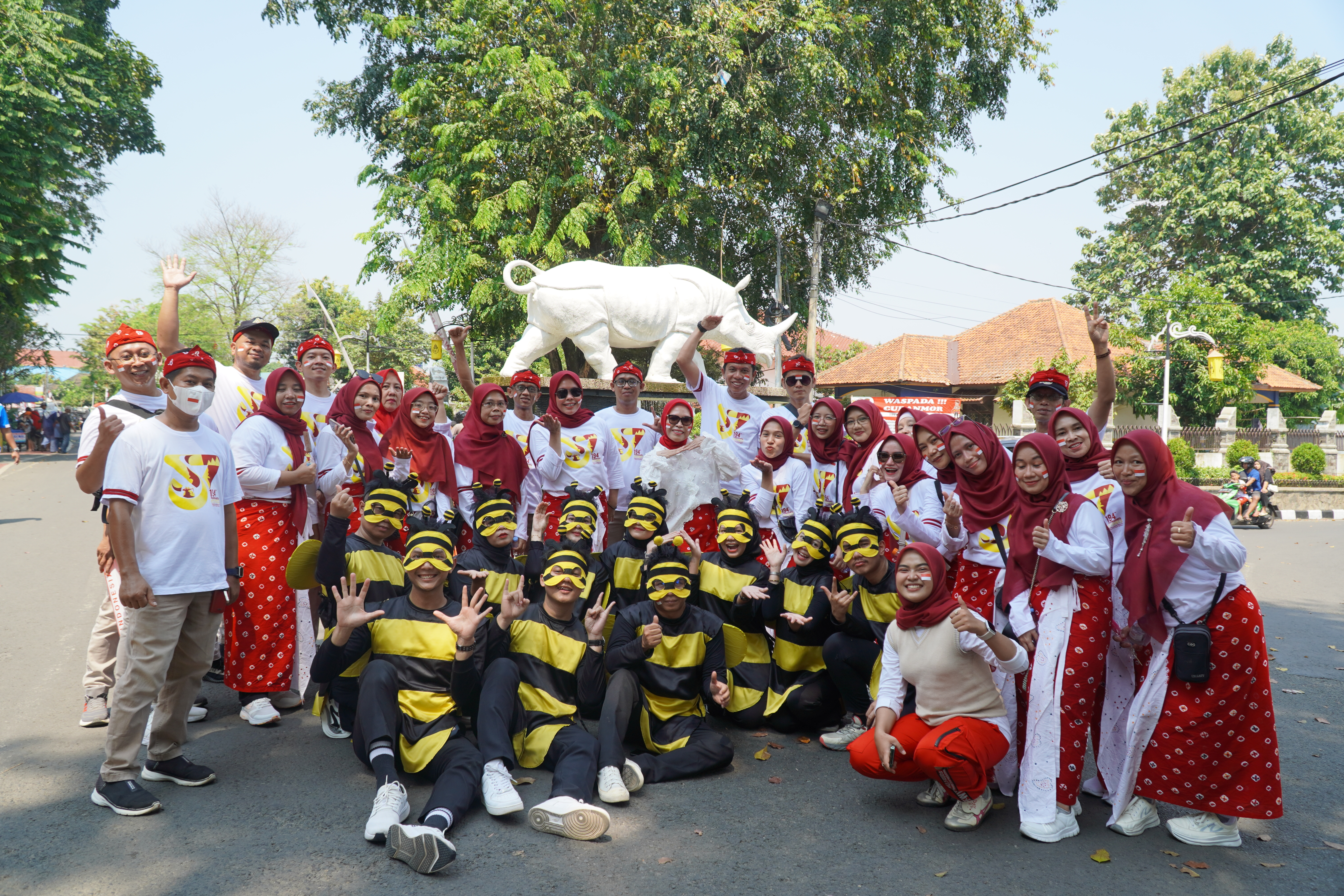 Karnaval Mobil Hias
